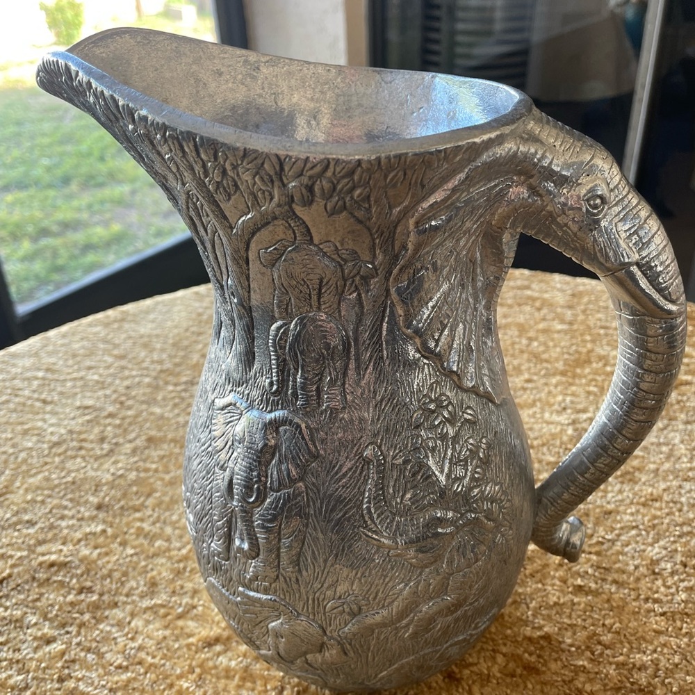 Arthur Court Elephant Handle Water Pitcher 1979 Collectible Rare 10"
